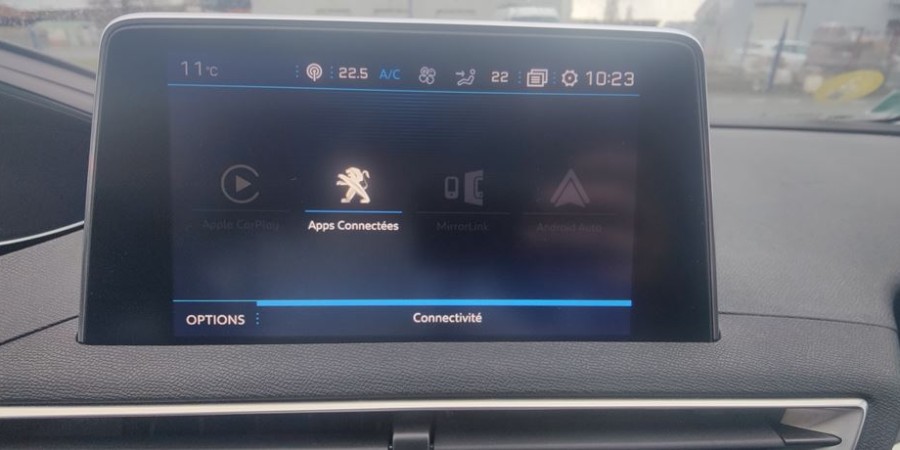 Peugeot 3008 1.6 BLUE-HDI 120 EAT6 / ALLUR