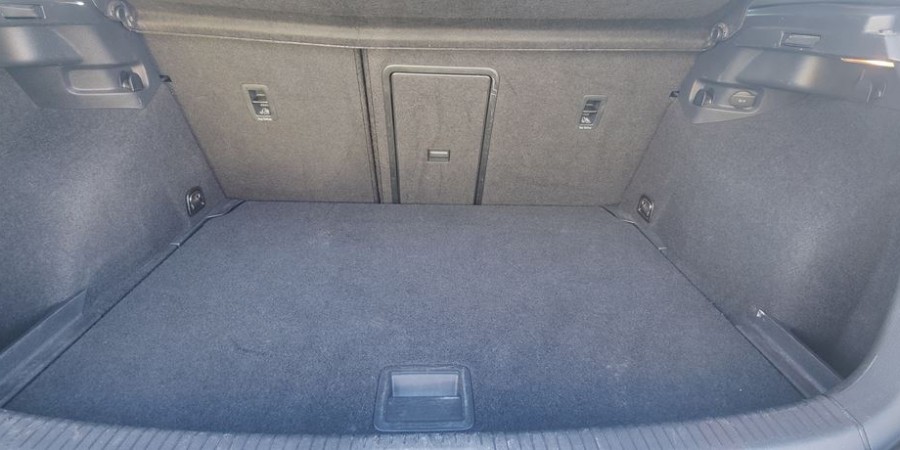 Volkswagen Golf VII GTI DYNAUDIO / DCC 2.0 TSI 230 DSG6 PACK PERFOR