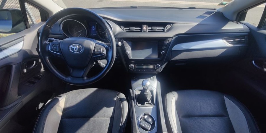 Toyota Avensis III PHASE 3 2.0 D4D 143 CV / EXECUTIVE