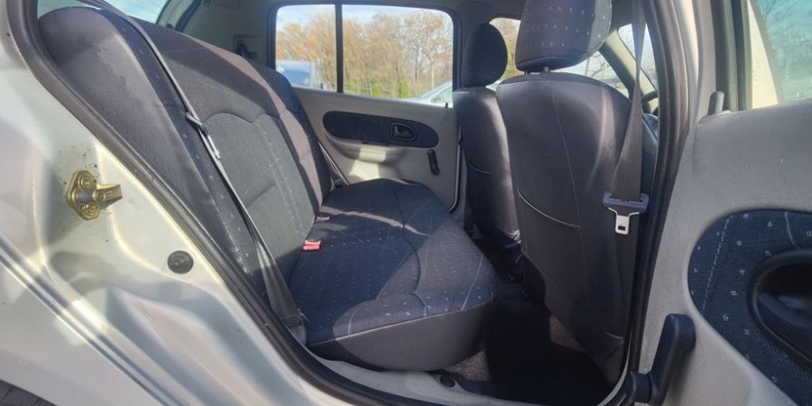 Renault Clio II PHASE 2 1.2 I 60 / CONFORT