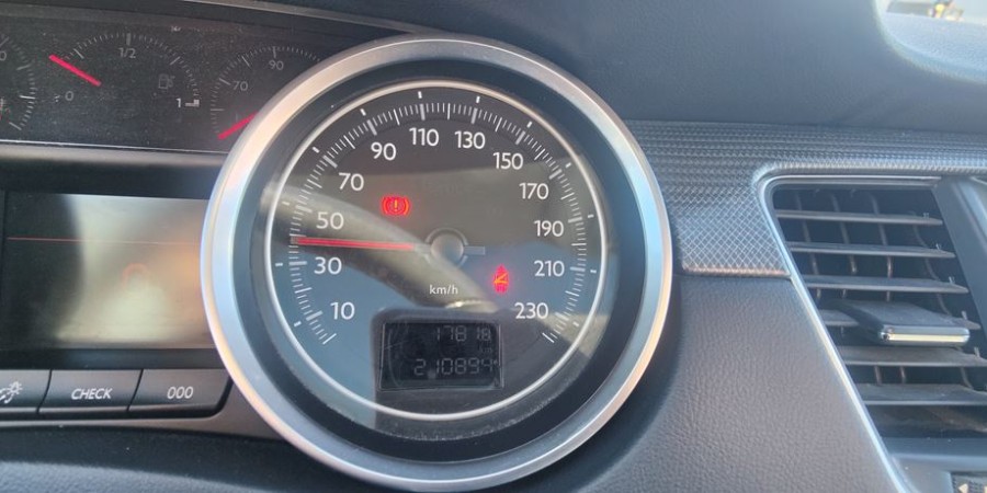 Peugeot 508 SW / BUSINESS 1.6 HDI 112 CV