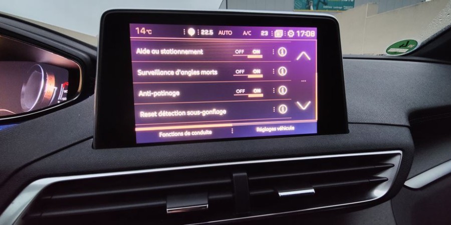 Peugeot 5008 II EAT6 S&S ALCANTARA 2.0 BLUE-HDI 180 / GT PACK