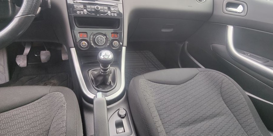 Peugeot 308 I PHASE 2 1.6 HDI 112 CV / ALLURE