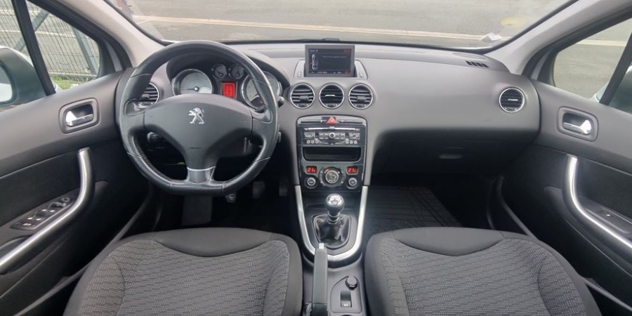 Peugeot 308 I PHASE 2 1.6 HDI 112 CV / ALLURE