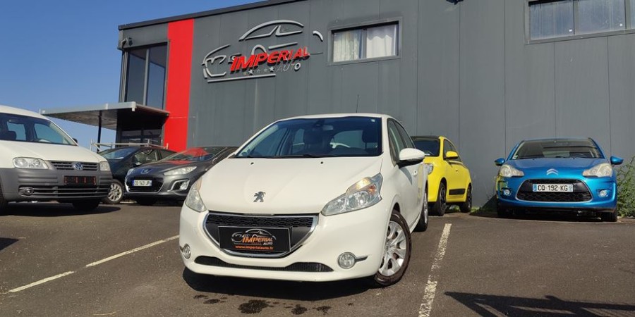 Peugeot 208 1.6 E-HDI 92 CV SOCIETE PACK CD CLIM / AFFAIRE