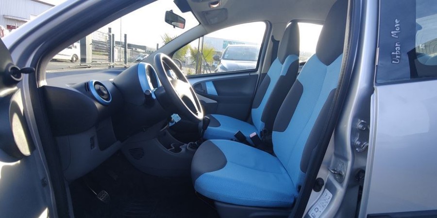 Peugeot 107 1ERE MAIN 1.0L 70 / URBAN MOVE