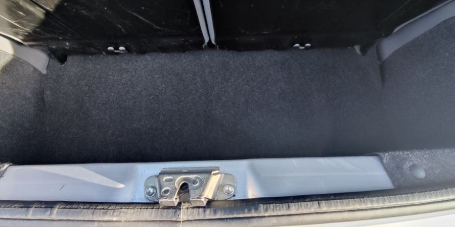 Peugeot 107 1ERE MAIN 1.0L 70 / URBAN MOVE