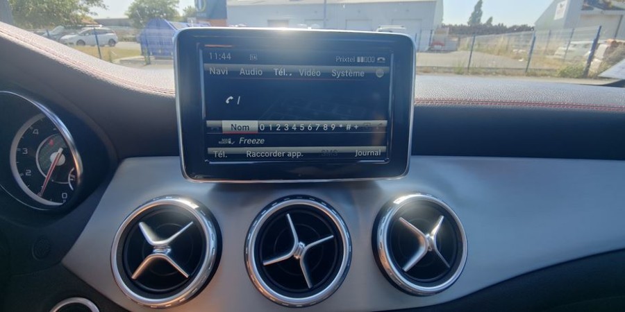 Mercedes A 45 GLA AMG 4 MATIC 2.0 L TURBO 360 CV / HARMAN KA