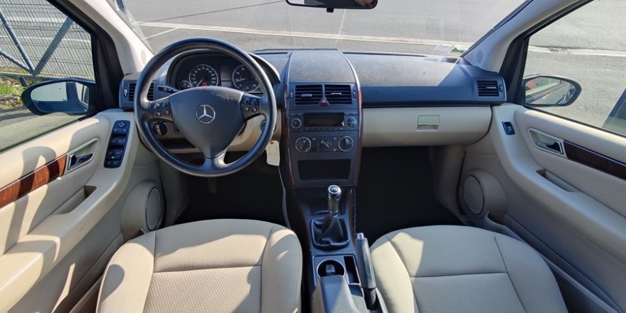 Mercedes Classe A 150 1.5 I 95 CH 8V /