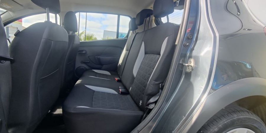 Dacia Sandero II 1.5 DCI 90 CV / STEPWAY