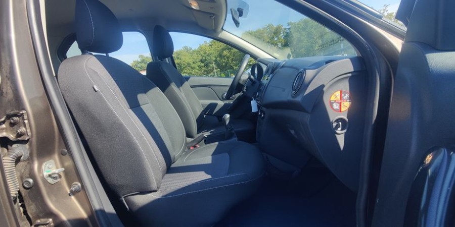 Dacia Logan II PHASE 2 1.0L SCE 75 CV / LAUREATE