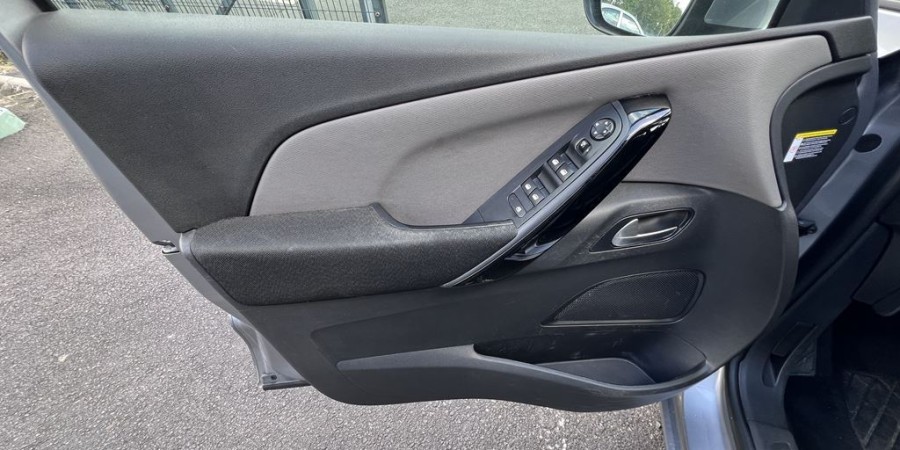 Citroën C4 Picasso II EAT6 1.6 BLUEHDI 120 CV / SHINE