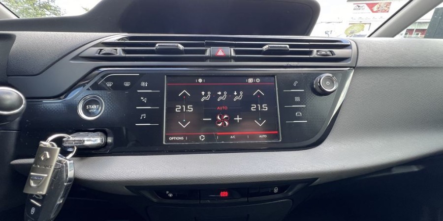 Citroën C4 Picasso II EAT6 1.6 BLUEHDI 120 CV / SHINE