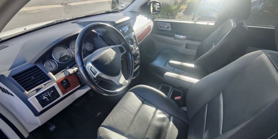 Chrysler Voyager GRAND VOYAGEUR V Touring 2.8 L 163 CV CRD / 7 PL