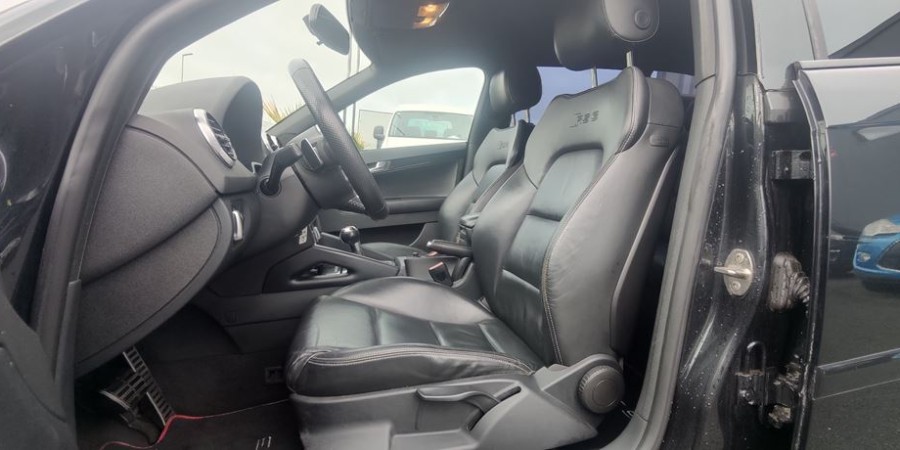 Audi RS3 8P / S-TRONIC 7 Sportback 2.5 TFSI 340 CV KW V3