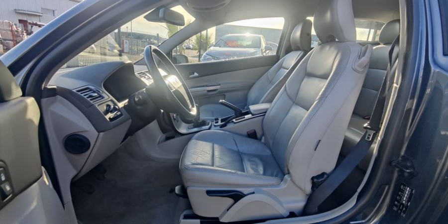 Volvo C30 2.0D 136 CV / SUMMUM