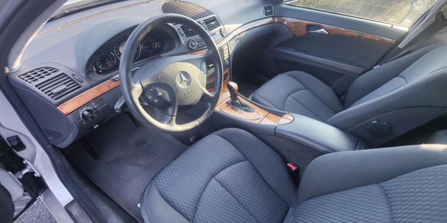 Mercedes Classe E 240 W211 2.6L V6 177 CV BVA / ELEGANCE