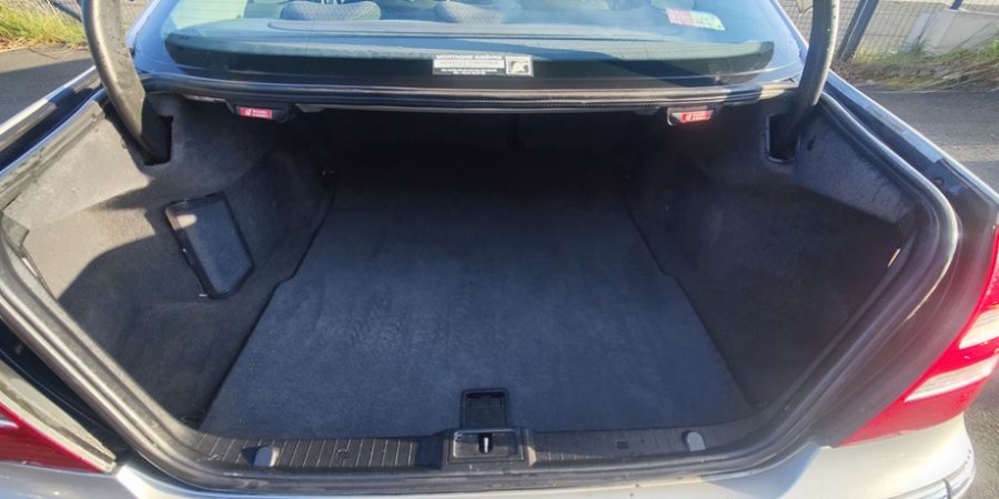 Mercedes Classe E 240 W211 2.6L V6 177 CV BVA / ELEGANCE