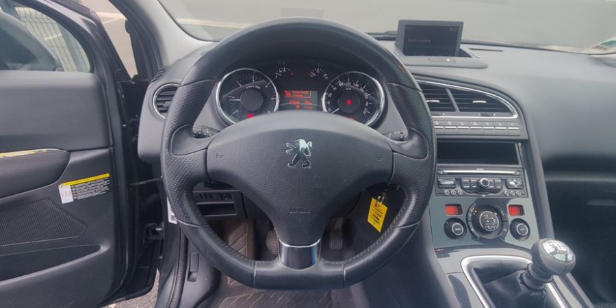 Peugeot 5008 1.6 HDI 112 CV / PACK BUSINESS