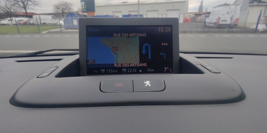 Peugeot 5008 1.6 HDI 112 CV / PACK BUSINESS