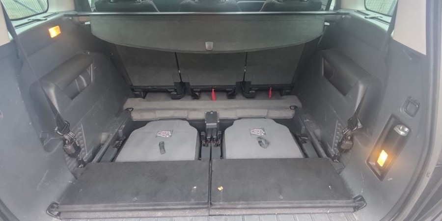 Peugeot 5008 1.6 HDI 112 CV / PACK BUSINESS