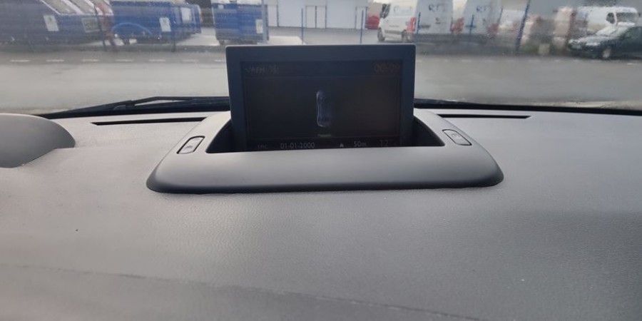 Peugeot 3008 1.6 HDI 112 CV / ALLURE