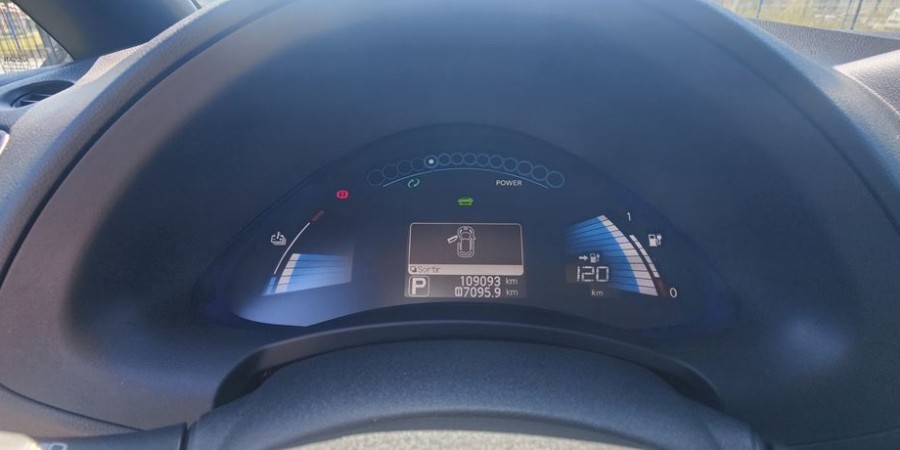 Nissan Leaf 30KWH ELECTRIQUE 110 / TEKNA