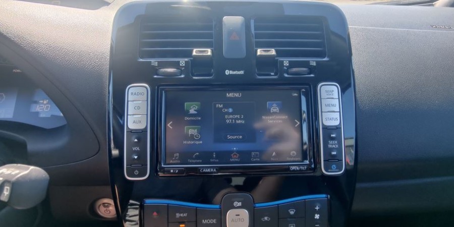 Nissan Leaf 30KWH ELECTRIQUE 110 / TEKNA