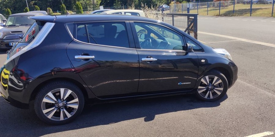 Nissan Leaf 30KWH ELECTRIQUE 110 / TEKNA