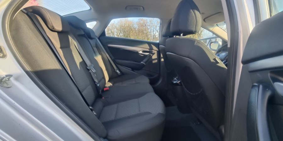 Hyundai i40 BLUE DRIVE 1.7 CRDI 115CV / PACK BUSINESS