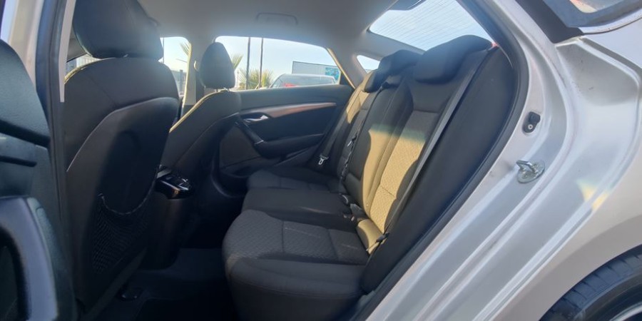 Hyundai i40 BLUE DRIVE 1.7 CRDI 115CV / PACK BUSINESS