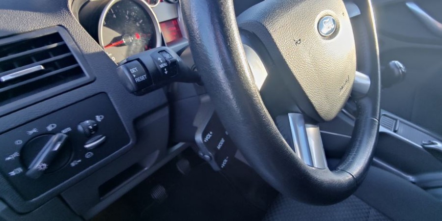 Ford Focus C-Max 2.0 I 145 16V / TITANIUM