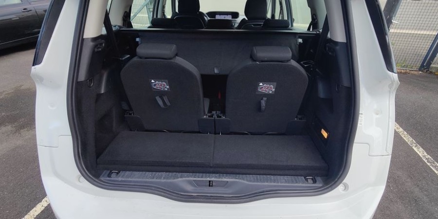 Citroën Grand C4 Picasso / ATTRACTION 1.6 BLUEHDI 120 CV