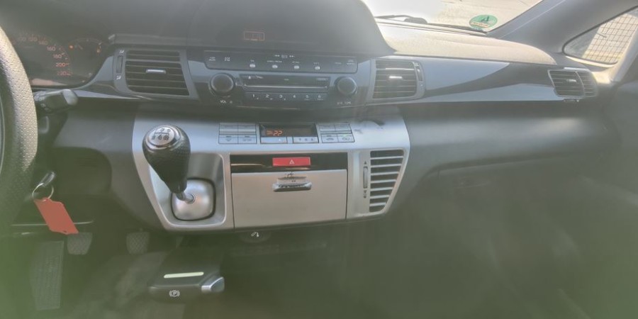 Honda FRV 1.7I 125 CV / CONFORT 6 PL