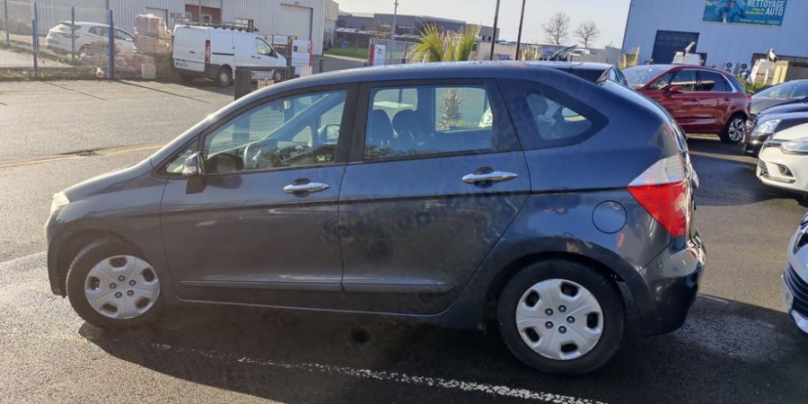 Honda FRV 1.7I 125 CV / CONFORT 6 PL