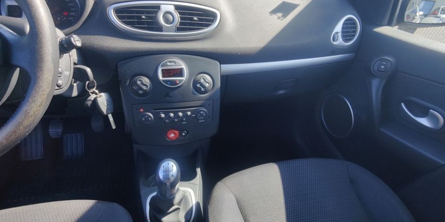 Renault Clio III Estate 1.5 DCI 85 CV / DYNAMIQUE