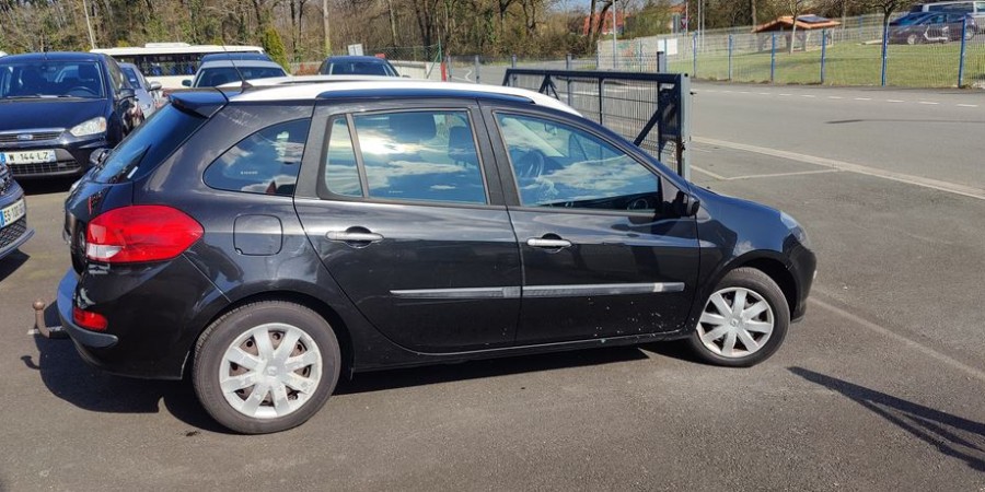 Renault Clio III Estate 1.5 DCI 85 CV / DYNAMIQUE