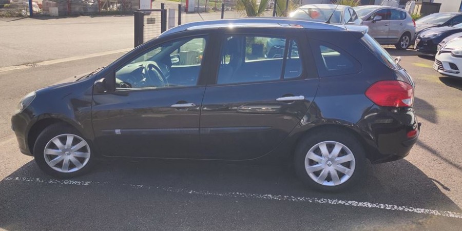 Renault Clio III Estate 1.5 DCI 85 CV / DYNAMIQUE