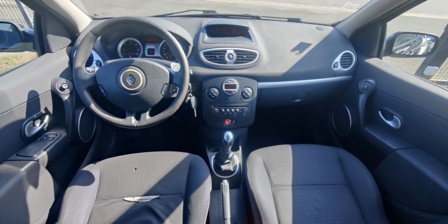 Renault Clio III Estate 1.5 DCI 85 CV / DYNAMIQUE