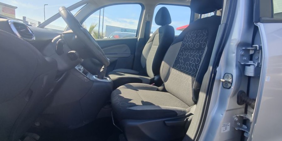 Citroën C3 Picasso 1.6 HDI 90 CV / CONFORT