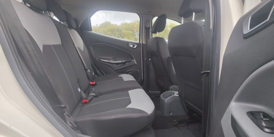 Ford EcoSport 1.5 TDCI 90 CV / TITANIUM