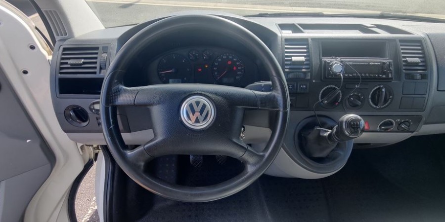 Volkswagen Transporter TRANSPORTEUR T5 CARAVELLE 9PL 2.5 TDI 130 CV / LONG PEU OPTI