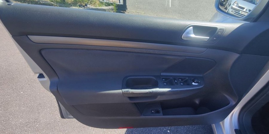 Volkswagen Golf V 1.9 TDI 105 / TREND-LINE