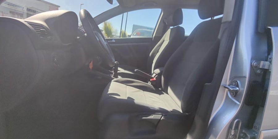 Volkswagen Golf V 1.9 TDI 105 / TREND-LINE