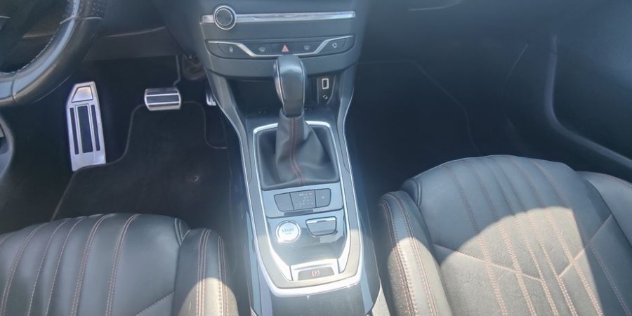 Peugeot 308 SW 2.0 HDI 180 CV / GT