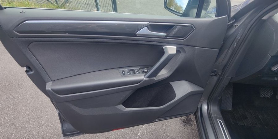 Volkswagen Tiguan II 2.0 TDI 150 CV / CARAT