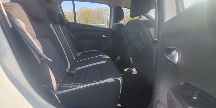 Dacia Sandero 0.9 TCE 90 CV / STEPWAY