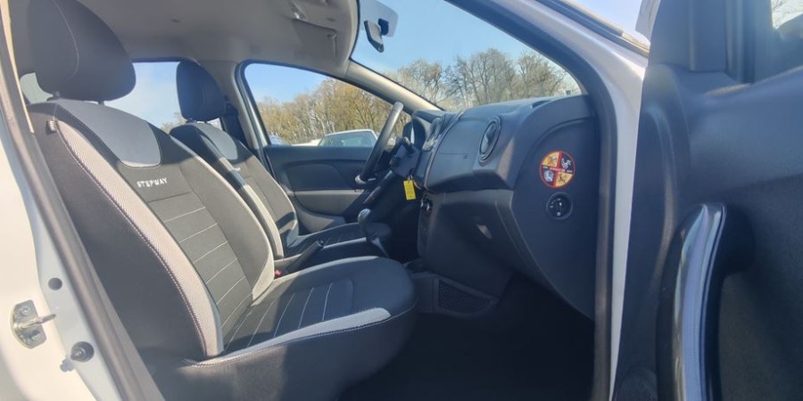 Dacia Sandero 0.9 TCE 90 CV / STEPWAY