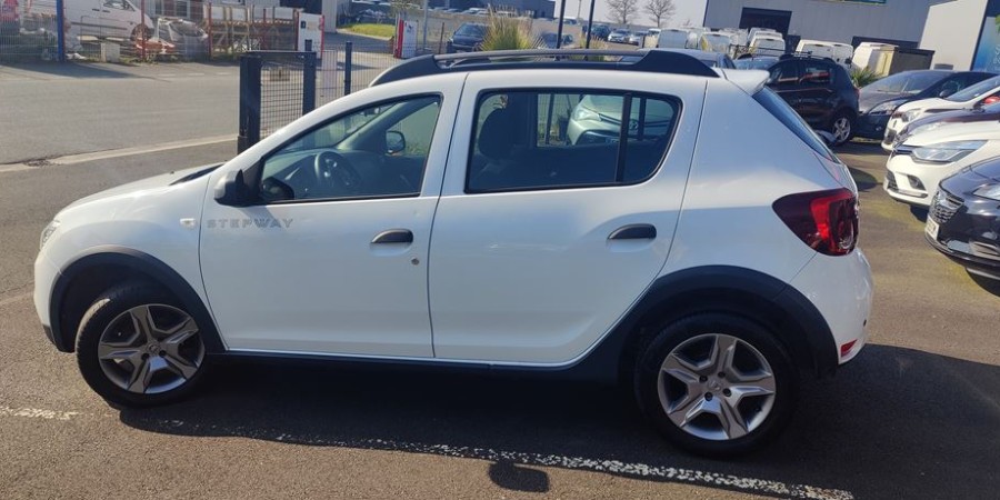 Dacia Sandero 0.9 TCE 90 CV / STEPWAY