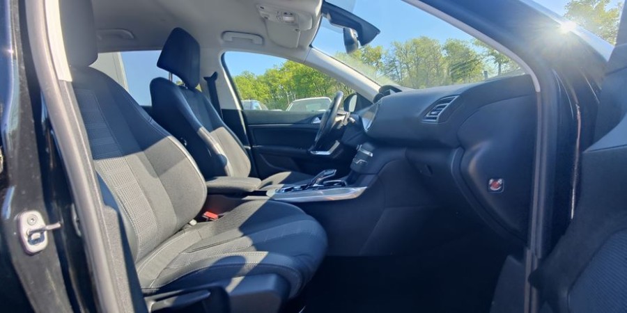 Peugeot 308 II PHASE 2 1.5 BLUE-HDI 130 EAT8 / ALLURE